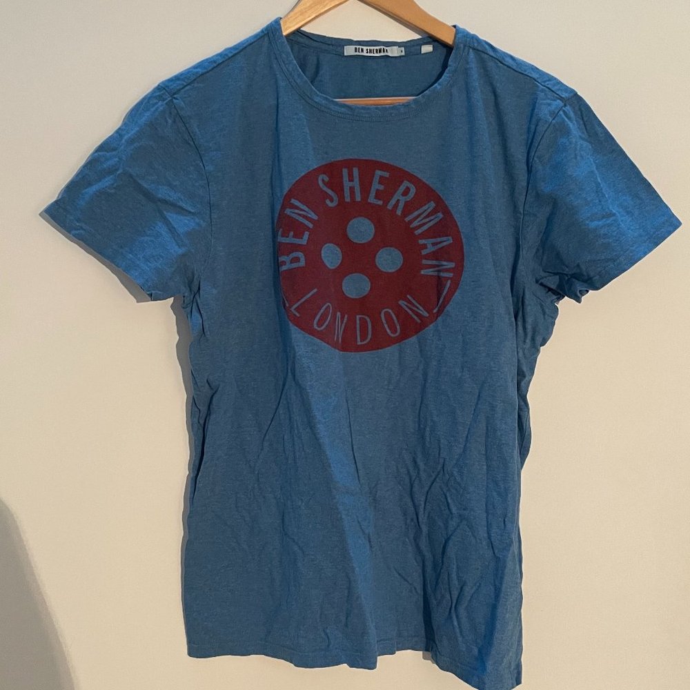 Ben Sherman Button Logo T shirt